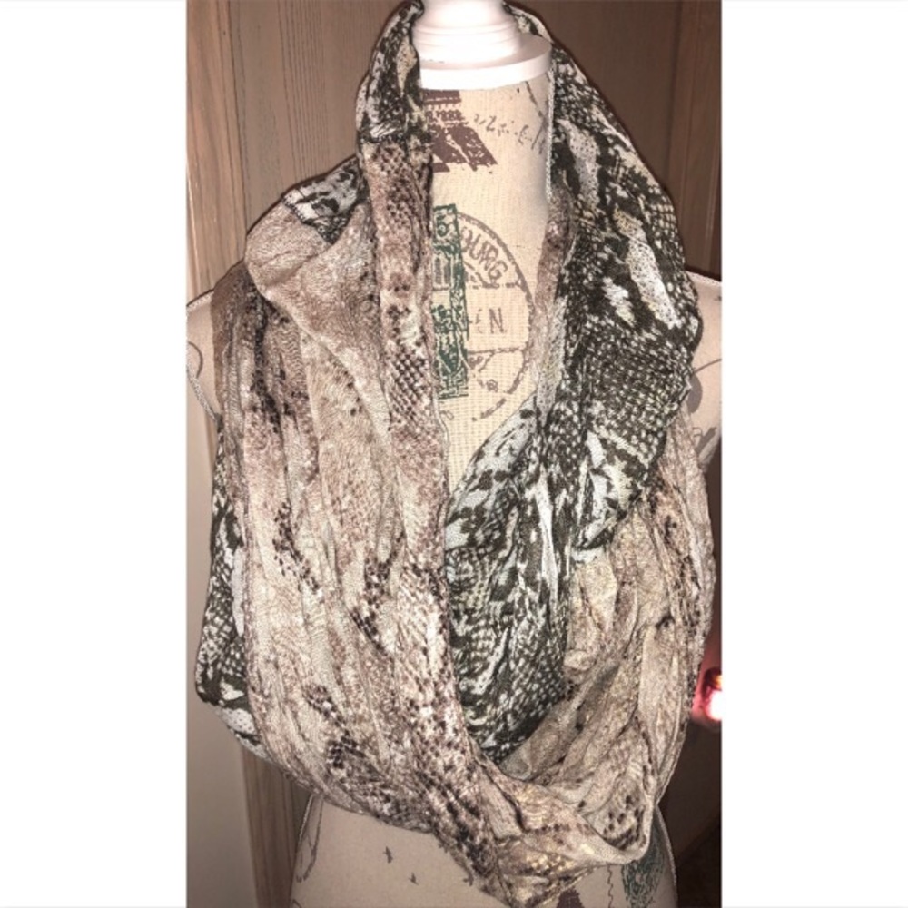 Two tone 🐍 print infinity scarf 🧣-Bin 8